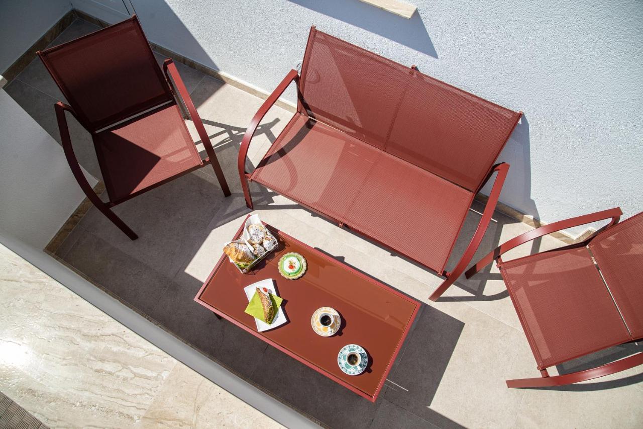 Mareli Suites San Leone Exterior photo